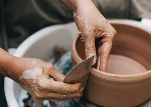 Гончарная мастерская The Mud House Studio в Дубаи