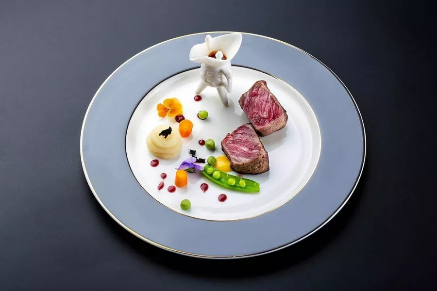 Ресторан  The View 3912  в Пекине: Еда, Ресторан, Кафе, Классическая кухня, Французская кухня, Китайская кухня, Доставка,