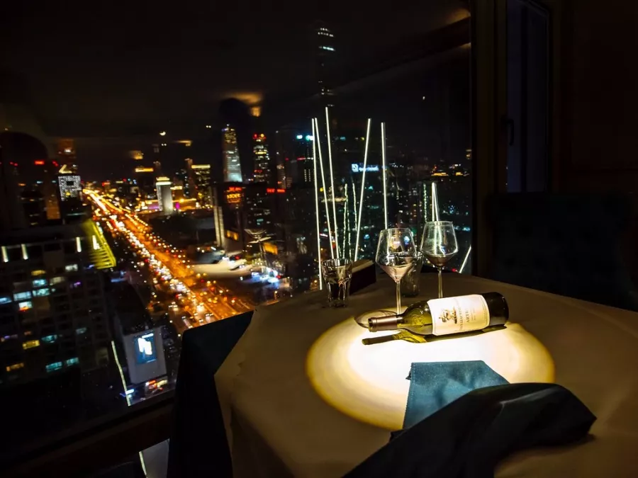Ресторан  The View 3912  в Пекине: Еда, Ресторан, Кафе, Классическая кухня, Французская кухня, Китайская кухня, Доставка,