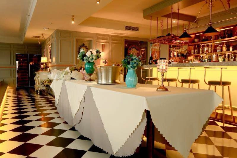 Ресторан  The View 3912  в Пекине: Еда, Ресторан, Кафе, Классическая кухня, Французская кухня, Китайская кухня, Доставка,