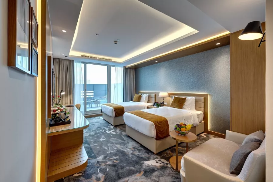 Отель The S Hotel Al Barsha 4* в Дубаи: Премиум отель , Тренажерный зал , Детская зона , Стильный отель , Конференц-зал,