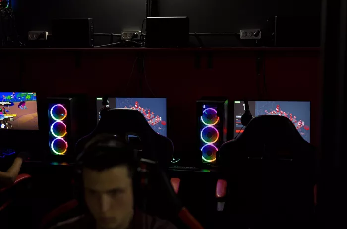 Компьютерный клуб "Дружба"