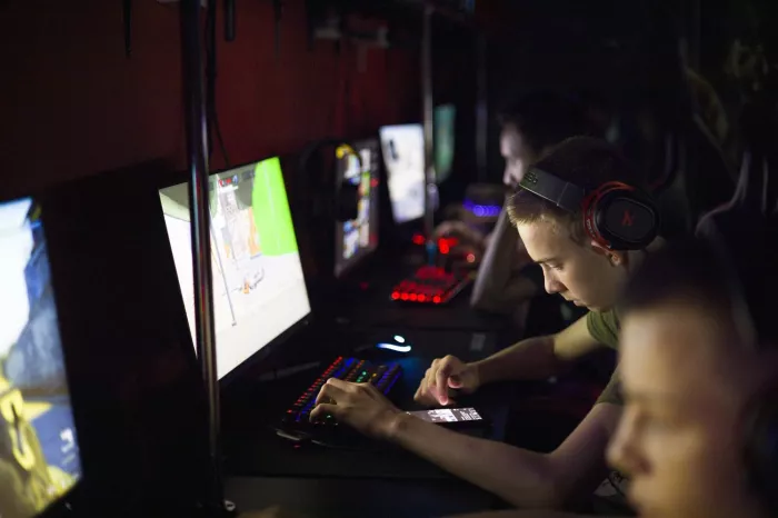 Компьютерный клуб "Дружба"