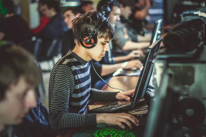 Компьютерный клуб "Gnetplay"