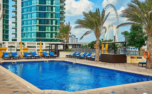 Отель "Ramada Hotel & Suites by Wyndham JBR" 4*