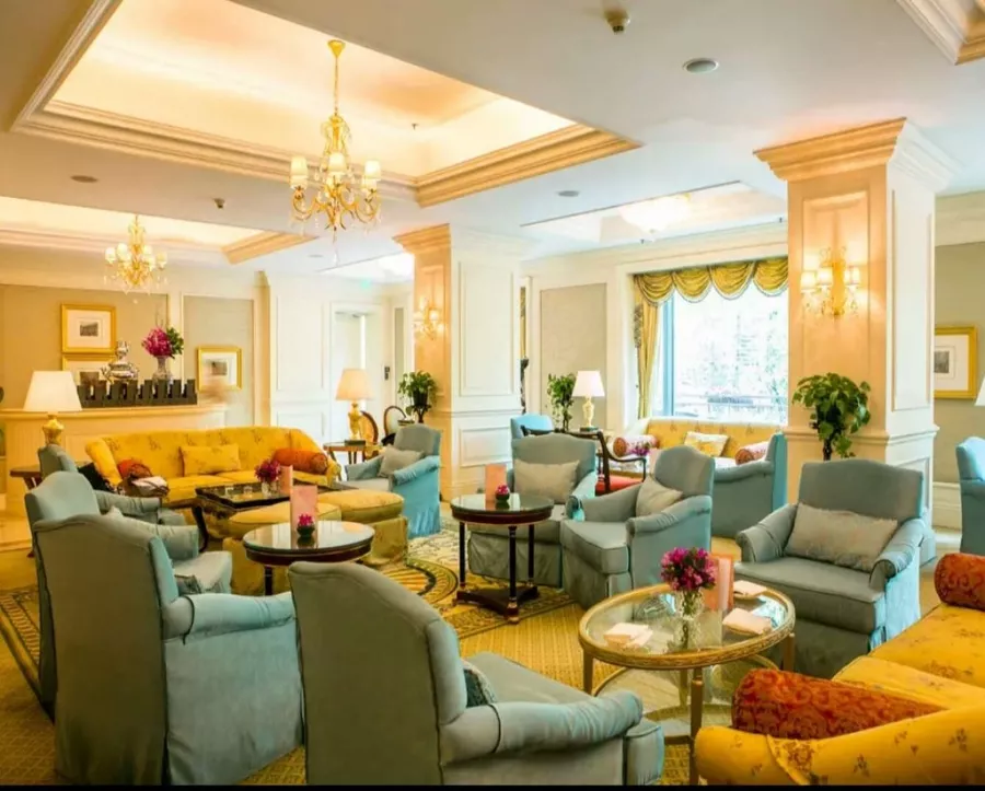 Ресторан The Lounge (The Ritz-Carlton Beijing) в Пекине: Ресторан, Кафе, Классическая кухня, Китайская кухня, Доставка,