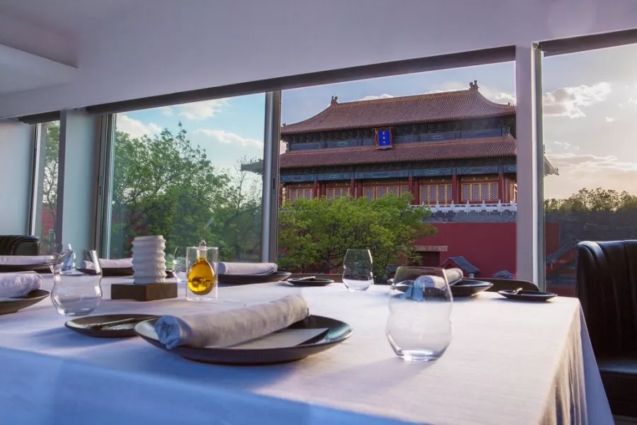 Ресторан TRB Forbidden City в Пекине: Ресторан, Кафе, Классическая кухня, Китайская кухня, Европейская кухня, Доставка,