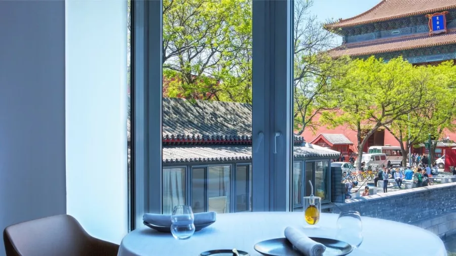 Ресторан TRB Forbidden City в Пекине: Ресторан, Кафе, Классическая кухня, Китайская кухня, Европейская кухня, Доставка,