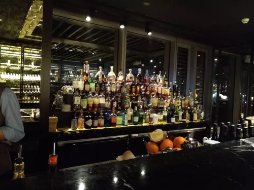 Ресторан O'Bar (NUO Hotel Beijing) в Пекине