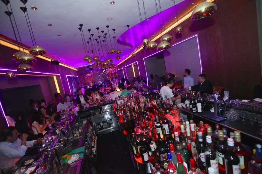 Ресторан Centro Bar and Lounge (Kerry Hotel Beijing) в Пекине: Ресторан, Кафе, Классическая кухня, Китайская кухня, Доставка,
