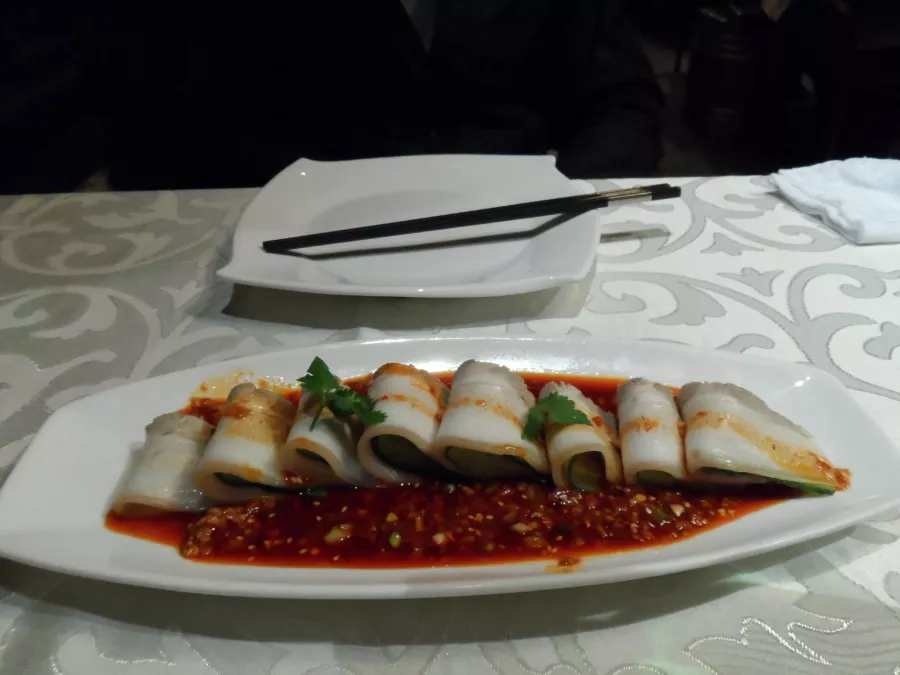 Ресторан Huajia Yiyuan (Hua's Restaurant) в Пекине: Еда, Ресторан, Кафе, Классическая кухня, Китайская кухня, Доставка,
