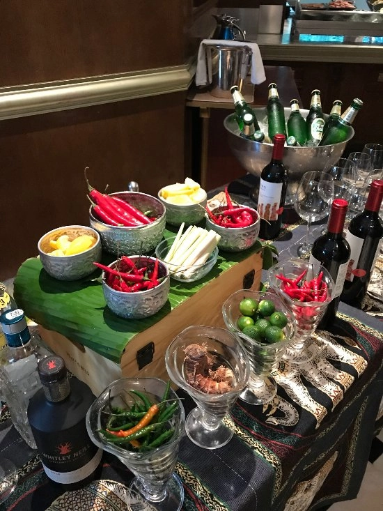 Ресторан Taste - the delights of Yunnan flavor в Пекине: Ресторан, Кафе, Классическая кухня, Еда, Китайская кухня, Доставка,