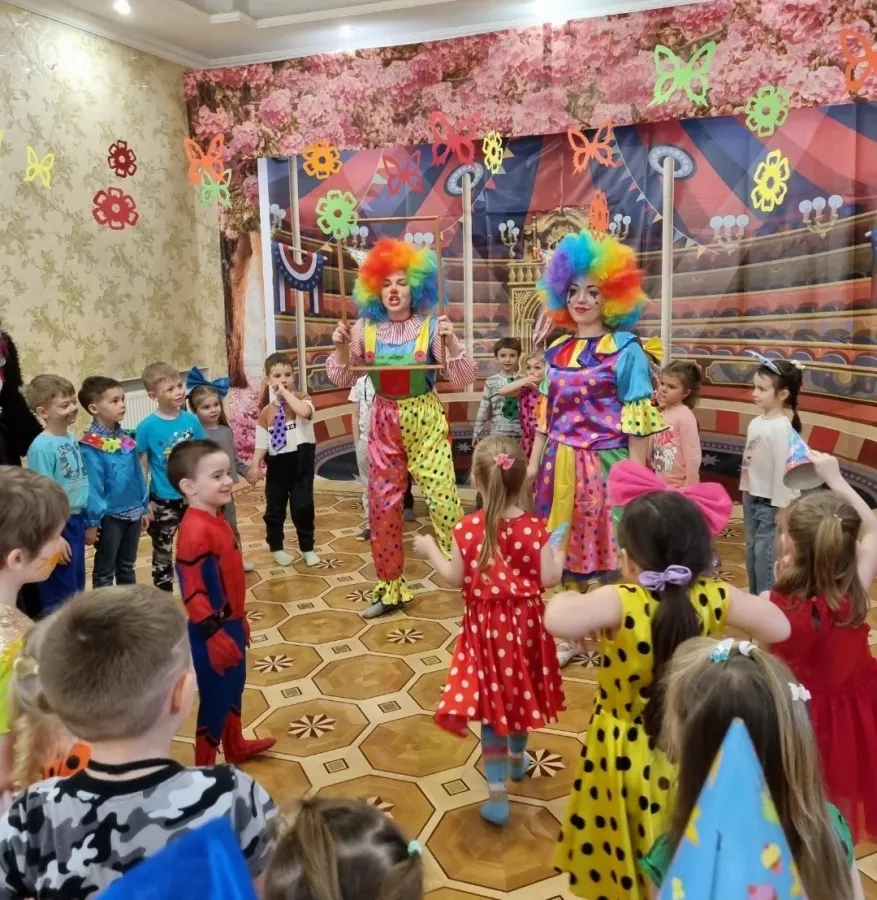 Детский сад КОТ в ШЛЯПЕ в Ростове-на-Дону: Ясли, Дети 1+, Садик, Воспитание детей,