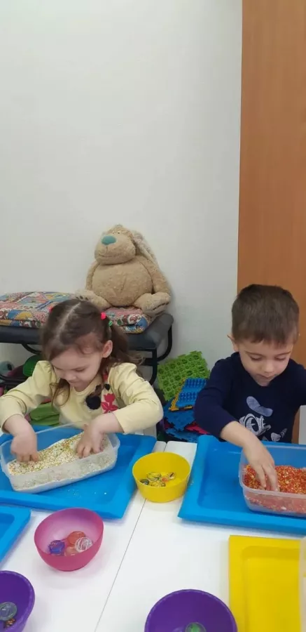 Центр детского развития Арт-Клуб`ок в Ростове-на-Дону: Ясли, Дети 1+, Детский сад, Воспитание детей,