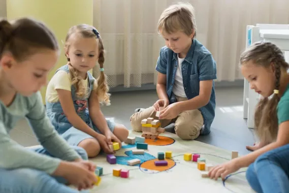 Частный детский сад "Семицветик".