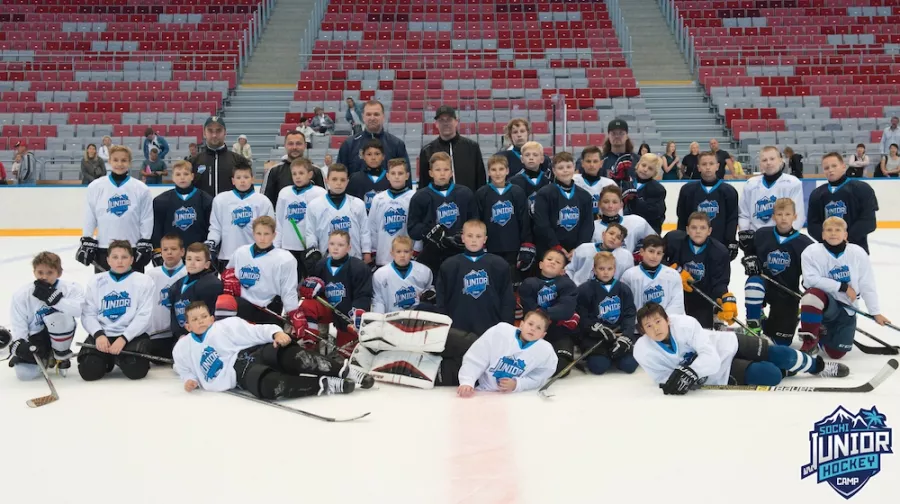 Детский хоккейный лагерь Sochi Junior Hockey Camp в Сочи: Детям, Хоккей,