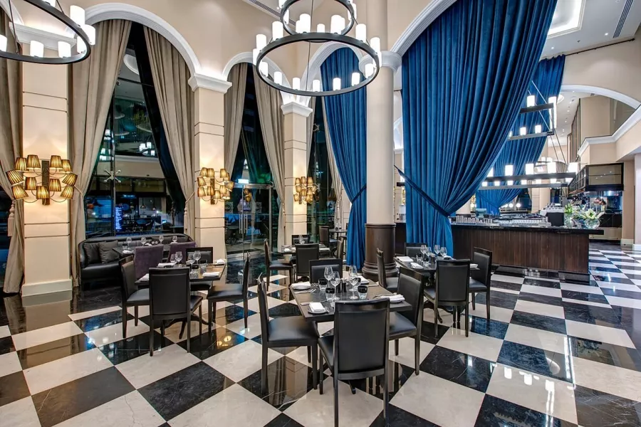 Отель Dukes The Palm, a Royal Hideaway Hotel 5* в Дубаи: Прибрежный отель , Фитнес , Бассейн , Панорама , Стильные номера ,