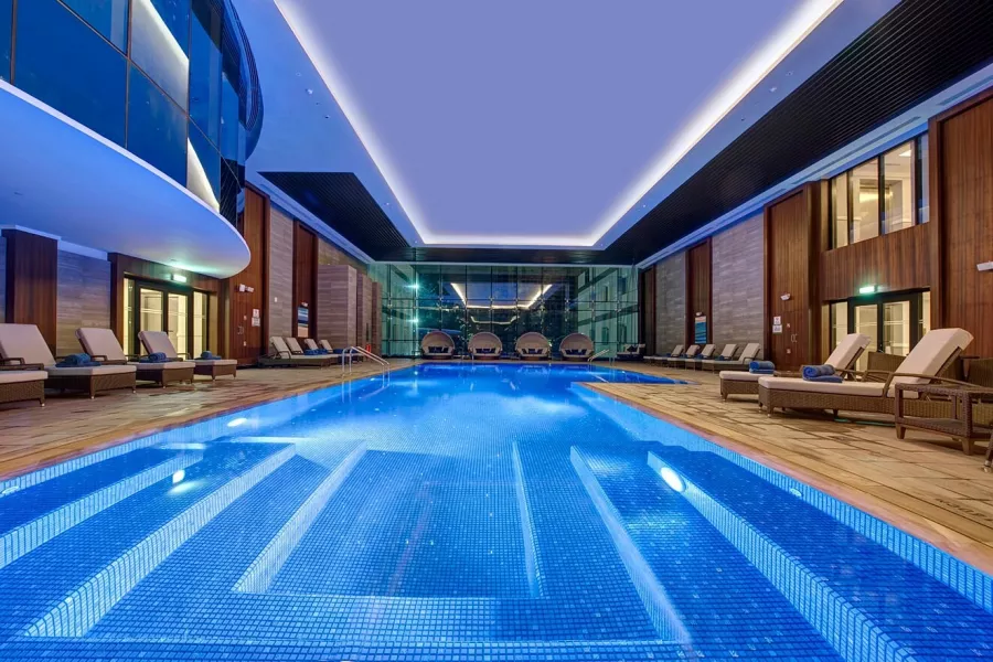 Отель Dukes The Palm, a Royal Hideaway Hotel 5* в Дубаи: Прибрежный отель , Фитнес , Бассейн , Панорама , Стильные номера ,