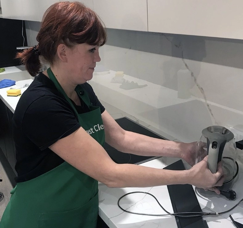 Компания по уборке квартир Fast clean в Краснодаре: Клининг, Выезд на дом, Разное,