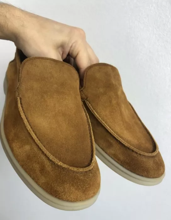 Служба по химчистке и ремонту обуви SneakNFresh в Краснодаре