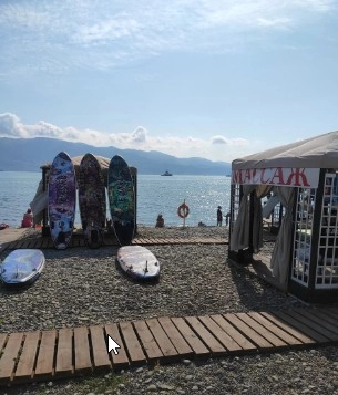 Пляж Нептун в Новороссийске: Вода, Море, Сапсерф, Шезлонг, Черное Море, Пляж, Батут, Массаж,