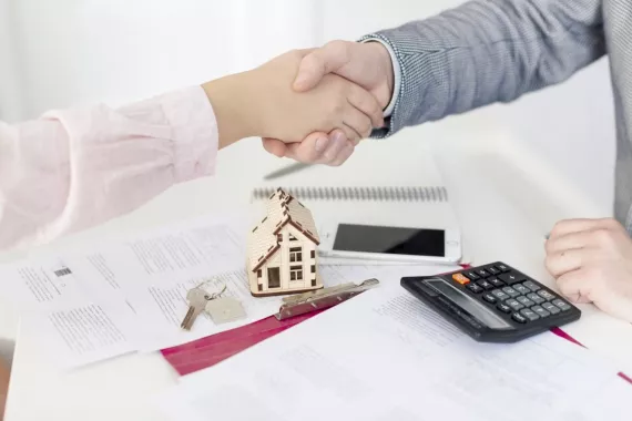 Нотариус в Ереване "Notary Ani Mutafyan".