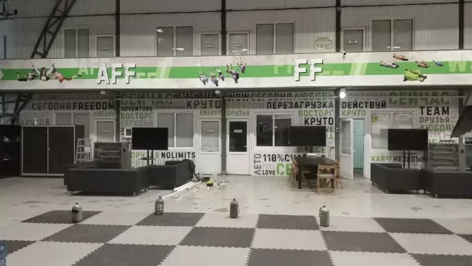 Рекламно-производственная компания "Гравитация".