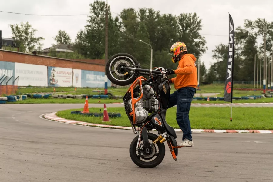 Магазин MotodaRT в Санкт-Петербурге: Эндуро, Кросс, Мотокросс, Супермото, Питбайки, Дорожные байки,