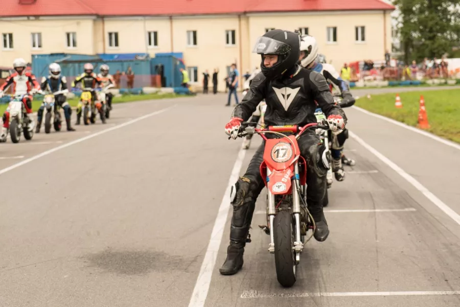 Магазин MotodaRT в Санкт-Петербурге: Эндуро, Кросс, Мотокросс, Супермото, Питбайки, Дорожные байки,