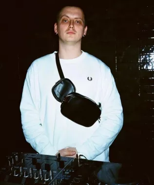 Профессиональная школа диджеинга "DJ PLACE"