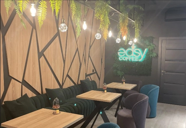 Кофейня Easy coffee в Адлере: Кофе, Прохладные напитки, Терраса, Кондитерские изделия, Доставка,