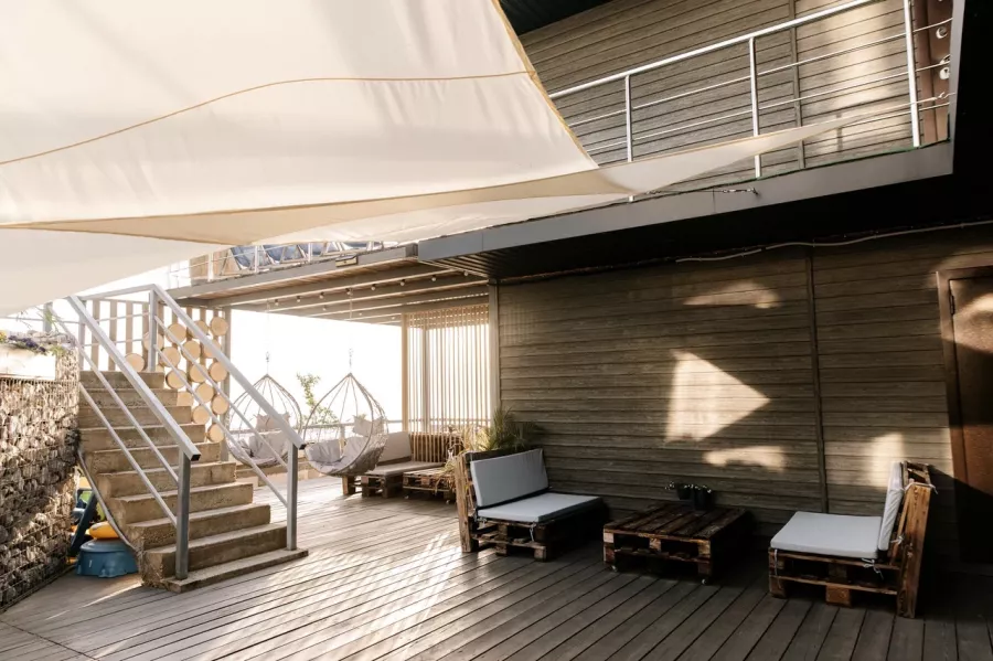 Гостиница Brig House в Туапсе: Можно с животными, Детский уголок, SPA, Гостиница, Кондиционер в номерах, Прачечная,