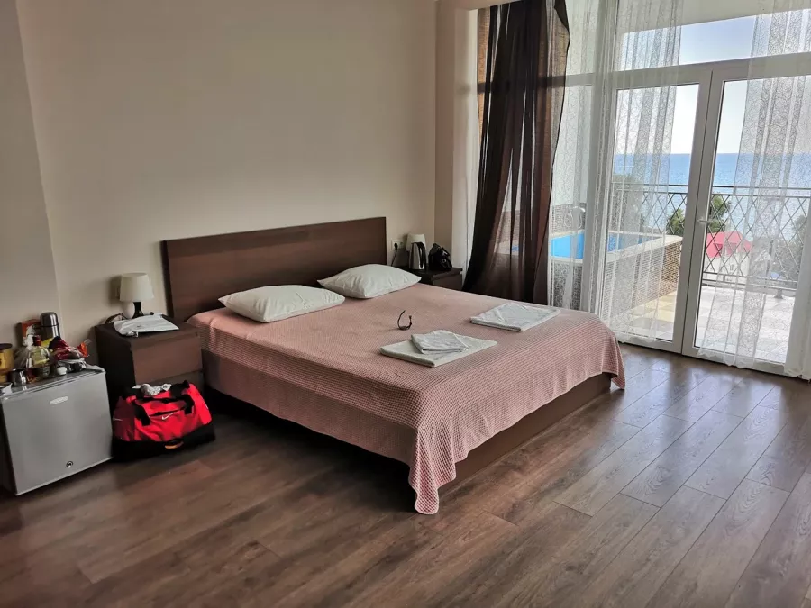 Гостиница Panorama в Туапсе: Парковка, Кондиционер в номерах, Прачечная, Гостиница, Пляж,