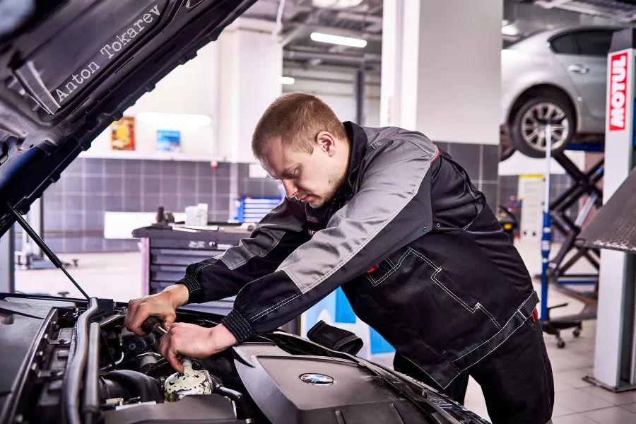 Автосервис Check Engine в Туапсе: Автосервис, Тёплая мойка самообслуживания, Аренда тёплого бокса, Бесконтактная мойка, Автомойки, Услуги по замене масла,