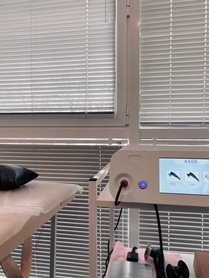 Массажный салон "Dolls"