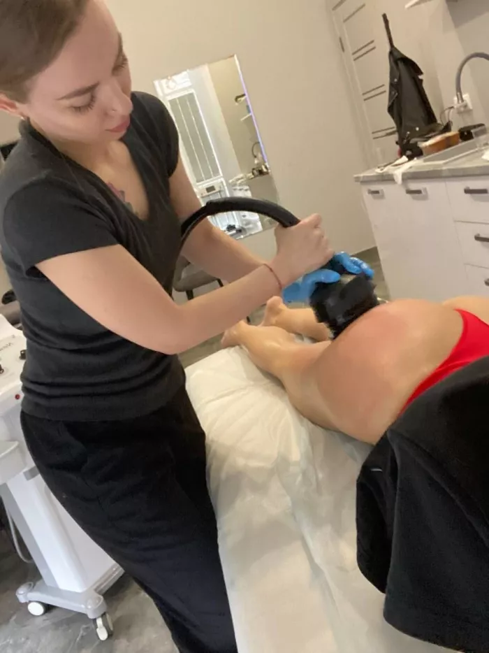 Массажный салон "Dolls"