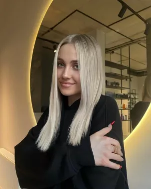Салон красоты "Corner" на Нововиленской