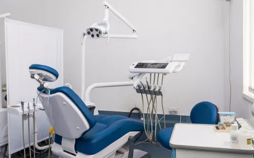 Стоматологическая клиника Алюксстом  в  Туапсе