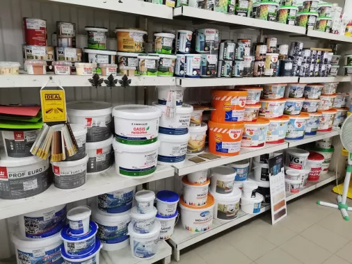 Строительный магазин "Ралекс".