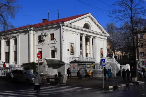Кинотеатр Россия  в  Туапсе