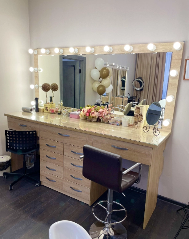 Салон красоты Anisa в Казани: Свадебные прически, Полировка, Ботокс, Окрашивание, Красота,