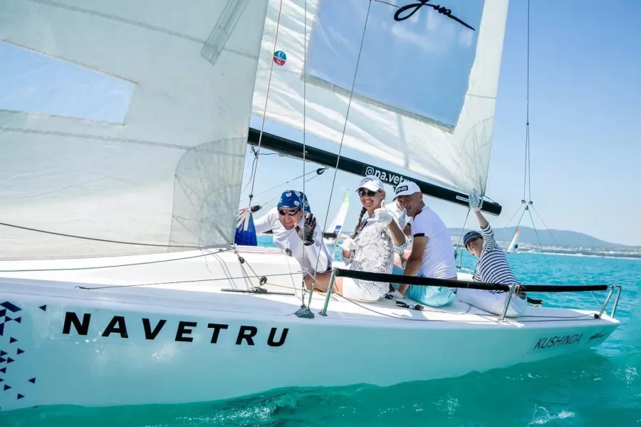 Парусный клуб NAVETRU в Геленджике: Яхтинг, Обучение , Прогулки на яхте , Sail, Команда , Корпоратив, Регата , Парусный спорт, Черное Море,