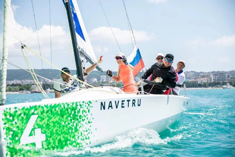 Парусный клуб NAVETRU в Геленджике: Яхтинг, Обучение , Прогулки на яхте , Sail, Команда , Корпоратив, Регата , Парусный спорт, Черное Море,