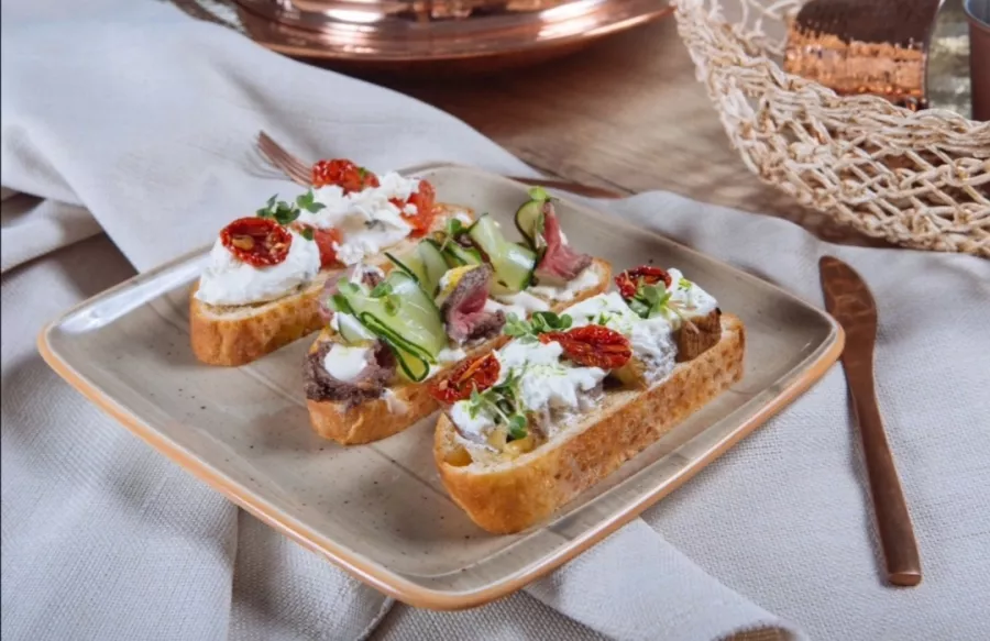 Ресторан E.D.A. в Геленджике: Ресторан, Вкусная Еда, Чилим, На Море, На Свежем Воздухе,