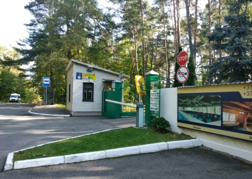 Сауна Степянка в Минске: Банные принадлежности, Русская баня на дровах, До 10 человек, Бильярд, Комнаты отдыха, Можно со своей едой, Мангал,