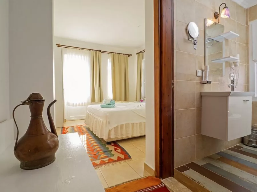 Отель Hideaway в Каше: Отель, Путешествие, Чилим, Бассейн, Терраса,