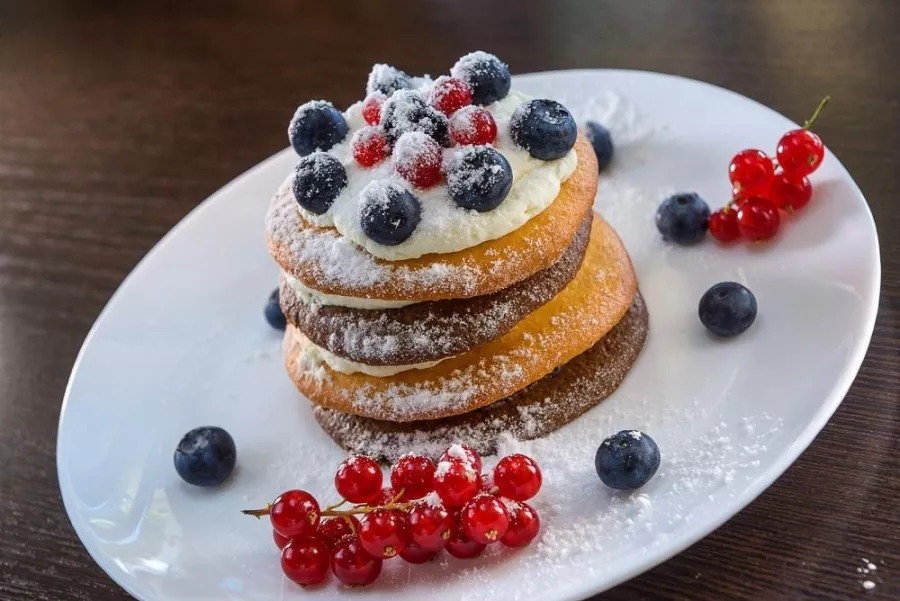 Кондитерский магазин Ваниль на Карла Маркса в Туапсе: Еда, Кондитерская, Кофе,