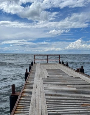Пляж Золотая бухта в Анапе: Черное Море, Чилим, Шезлонг, Пляжи Анапы , Для Детей , Дайвинг Клуб, Морские Прогулки ,