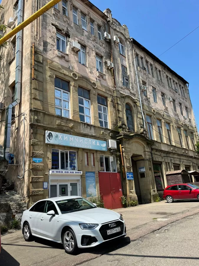 Прачечная Стандарт чистоты в Туапсе: Прачечные, Химчистки одежды, Химчистки текстиля , Чистка ковров, Реставрация пухо-перьевых изделий,