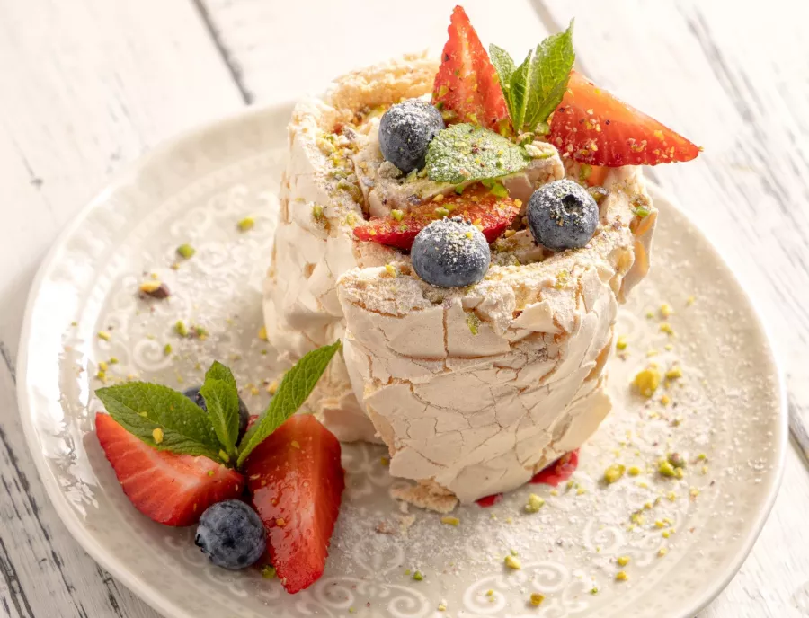 Ресторан Феттуччине в Сочи: Итальянская кухня , Ресторан, Пицца, Морепродукты, Ризотто,